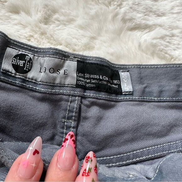 Vintage Levi’s silver tab gray long jean shorts - Picture 3 of 8